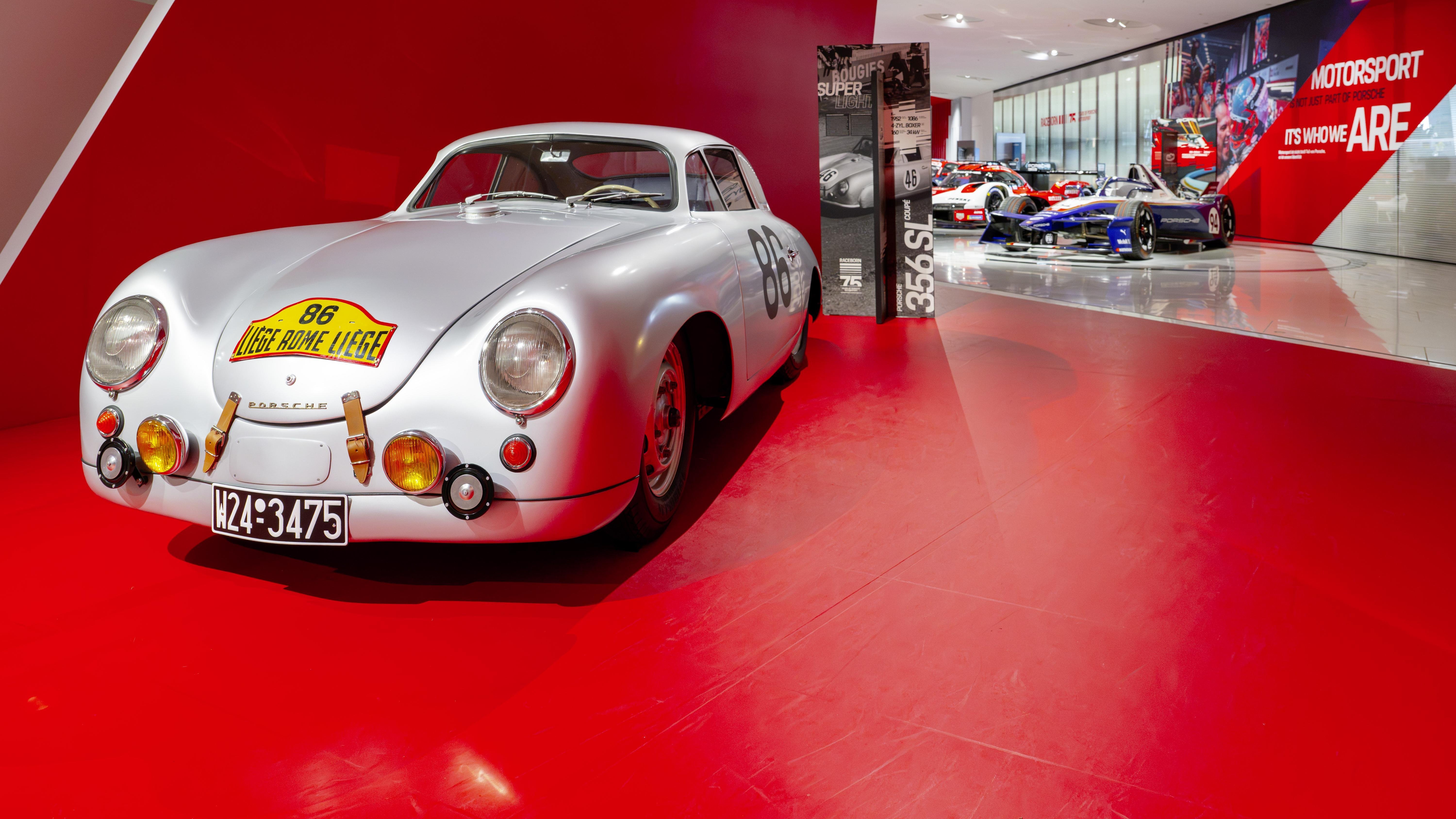 Porsche 356 SL en el Porsche Museum. Fotografía institucional de 2026: © Porsche AG.