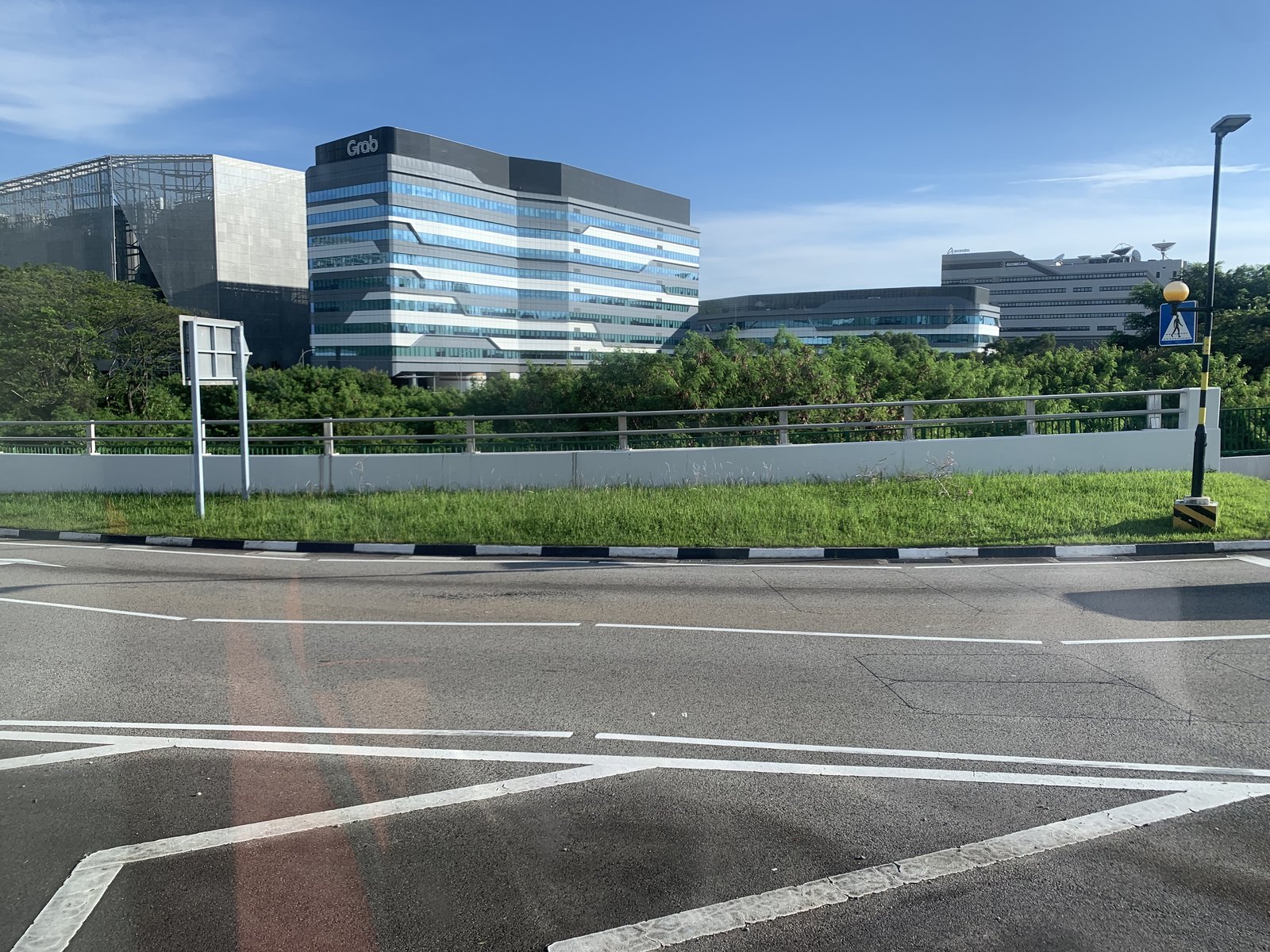 Sede de Grab con el logo visible en Singapur