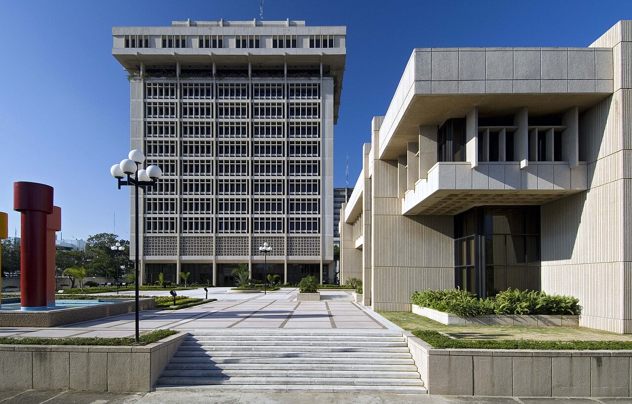 Banco Central de la República Dominicana, Santo Domingo. Archivo de 2007.
